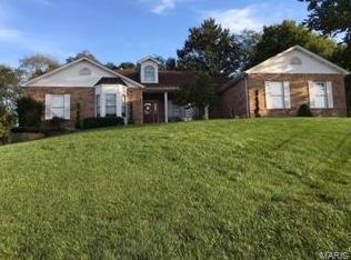 16 Fawn Valley Cir, Saint Peters, MO 63376
