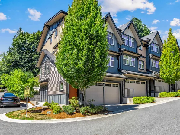 10525 240th St #11, Maple Ridge, BC V2W 0J3