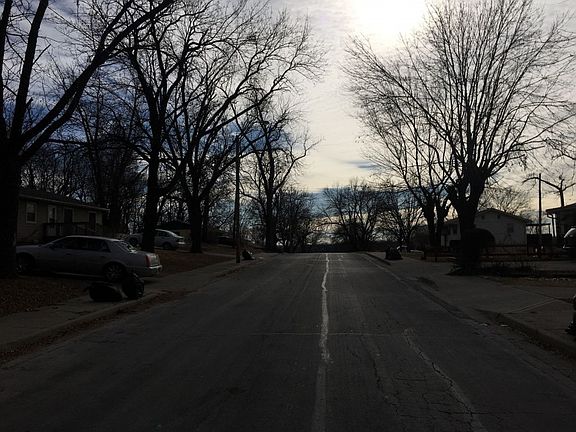 5th image of 3636 Cypress Ave