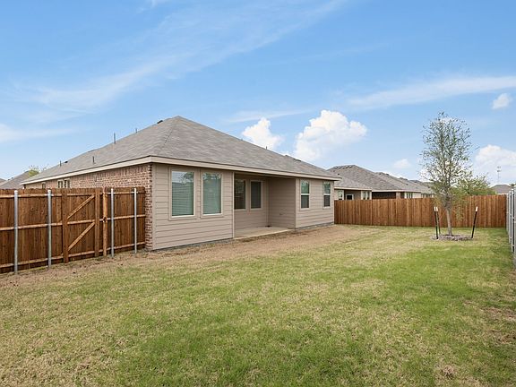 4th image of 3008 Balmorhea Ln