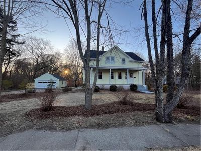 279 Beach Ave, Warwick, RI, 02889