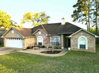 704 Cheryl St, Longview, TX 75604