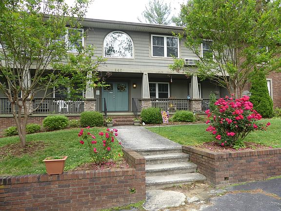 2nd image of 840 Forest St APT 3