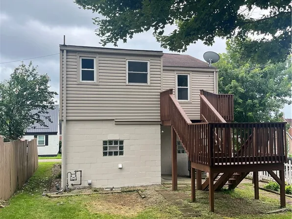 742 Lemington St, Greensburg, PA 15601