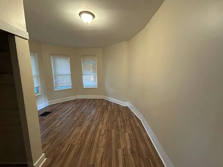 810 Carteret Ave #1 — Photo 7