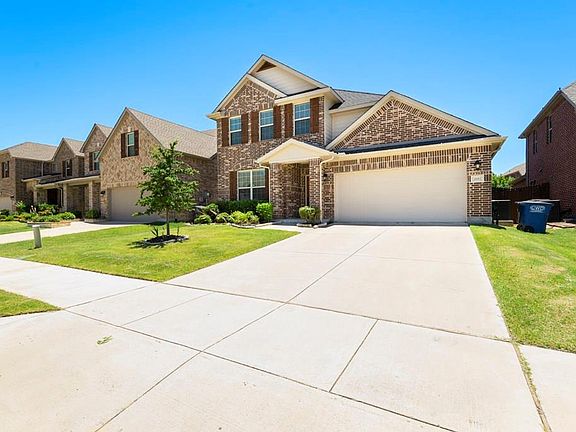 4th image of 2682 Calmwood Dr