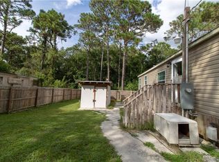 9902 Leguna St, New Port Richey, FL 34654