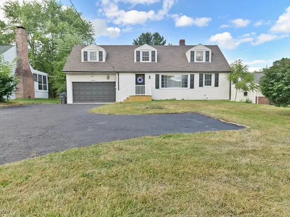 38155 Aurora Rd, Solon, OH 44139