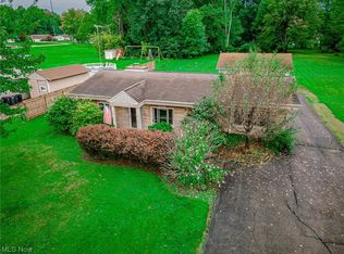 7157 N Palmyra Rd, Canfield, OH 44406