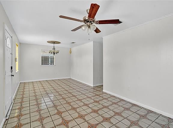 3rd image of 3341 Continental Dr