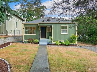 2506 NE 120th St, Seattle, WA 98125