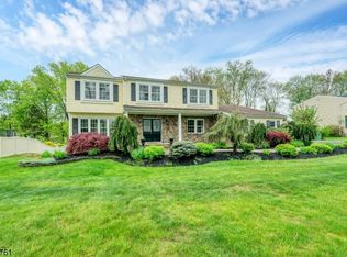 165 Flocktown Rd, Long Valley, NJ 07853