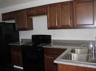 4510 18th St APT 11, Bacliff, TX 77518