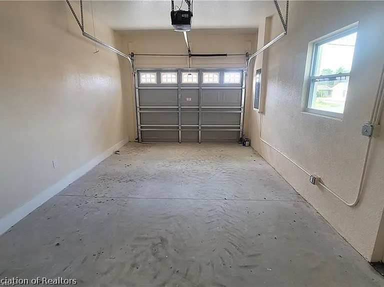 4317 Lafayette Ave — Photo 20