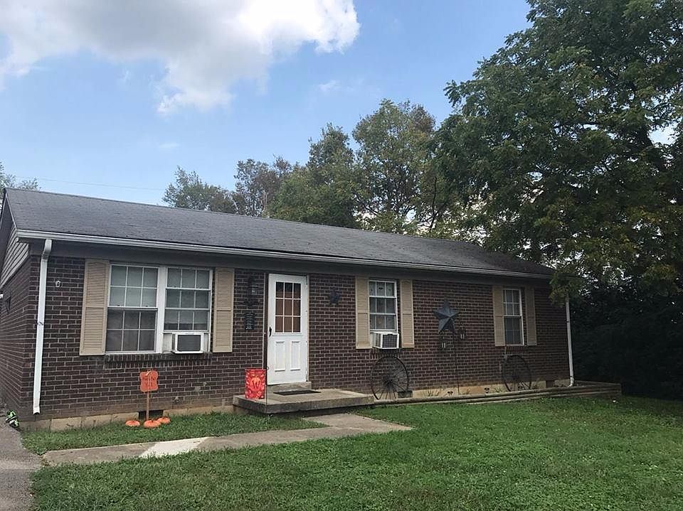1st image of 235 Cedarbrook Dr