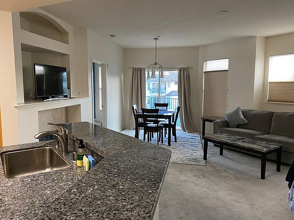 5th image of 401 Baltic Cir Unit 439