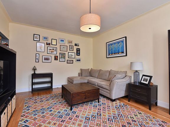 5th image of 8315 116th St APT 6D