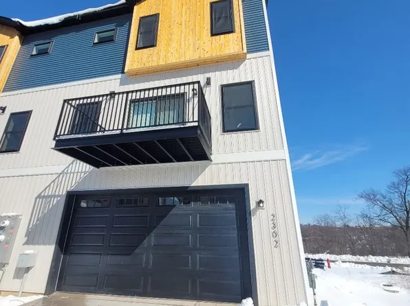 2302 1st St, Eau Claire, WI 54703