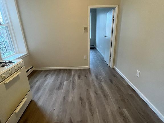 2nd image of 89 Mount Prospect Ave #3C