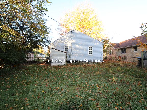 5th image of 2828 Lincoln St