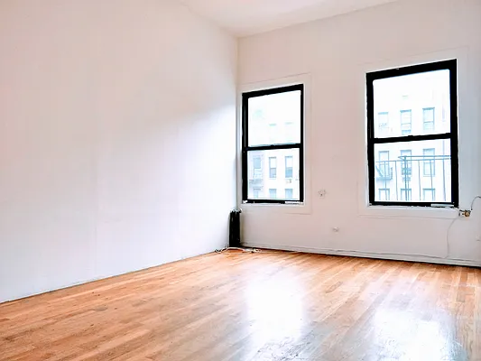 Rented by Union Square Property Management | media 23