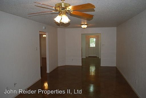 5th image of 305 Bonnie Dr