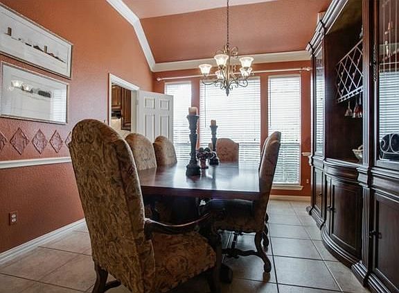 5th image of 2013 Brenham Dr