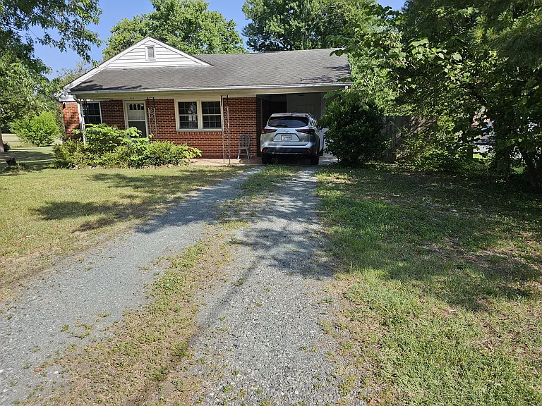 312 Grove Ave — Photo 10