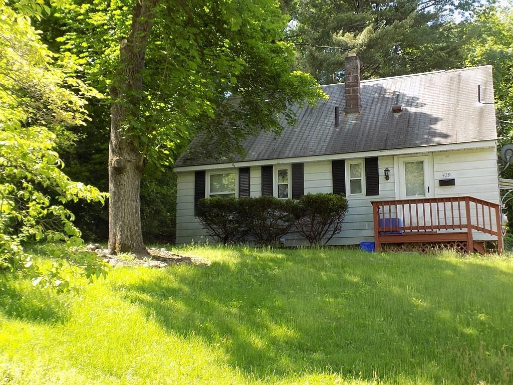 439 Gifford St, Springfield, MA 01118 Zillow