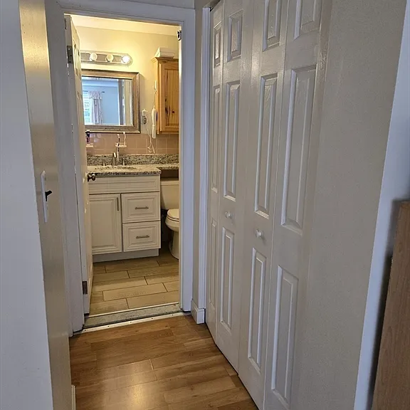 2 Old Colony Ln #8 — Photo 12