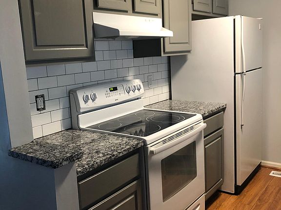 3rd image of 4524 Puritas Park Dr #59