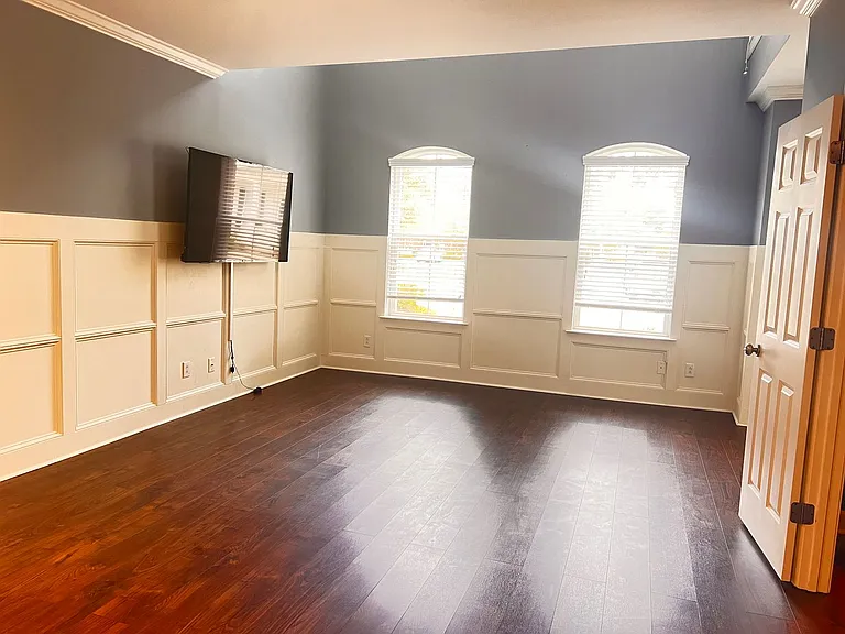 3512 Alexandria Ave — Photo 11