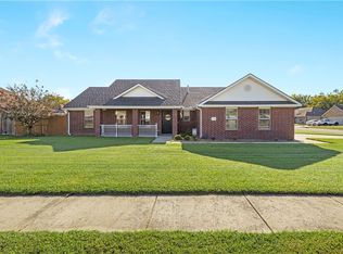 1601 Affirmed Ln, Prairie Grove, AR 72753