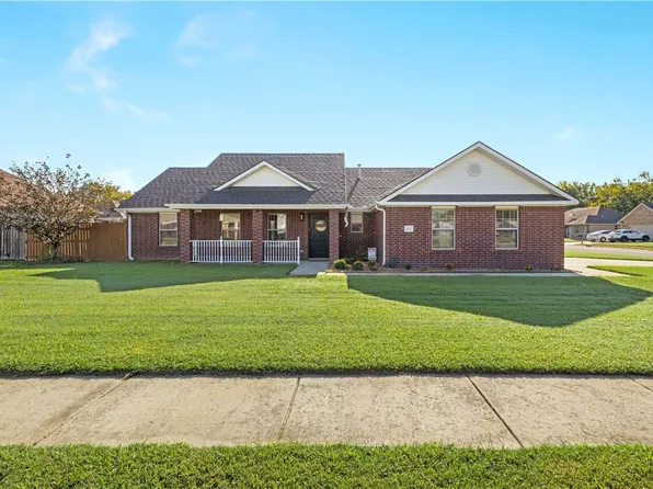 1601 Affirmed Ln, Prairie Grove, AR 72753