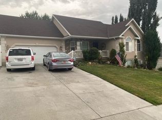 562 Canyon View Dr #1, Pleasant Grove, UT 84062