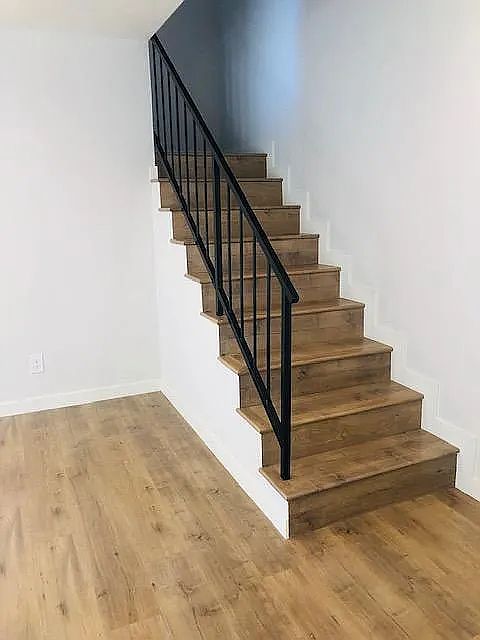 2nd image of 19231 Sherman Way Unit 55