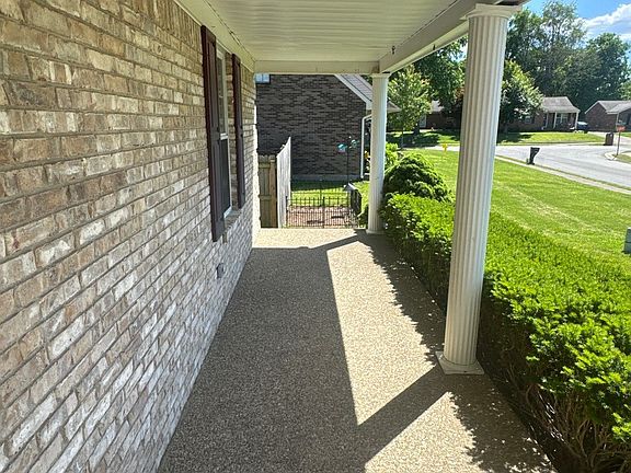 3rd image of 10841 Dorton Dr
