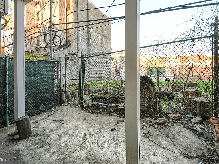 832 N Hutton St — Photo 14