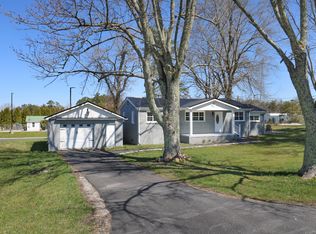 63 Vernon Ave, Ave, TN 37301