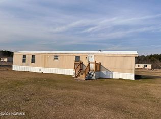 205 Ralph Hunt Blvd, Orrum, NC 28369