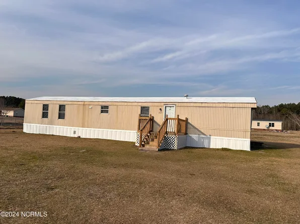 205 Ralph Hunt Boulevard, Orrum, NC 28369