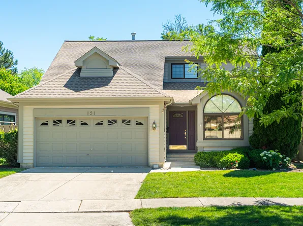 151 Seneca Trl, Bloomingdale, IL 60108