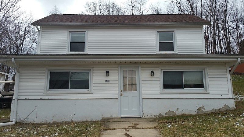 Front of 615 Jay Street