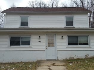 615 Jay St, Pleasant Unity, PA 15676