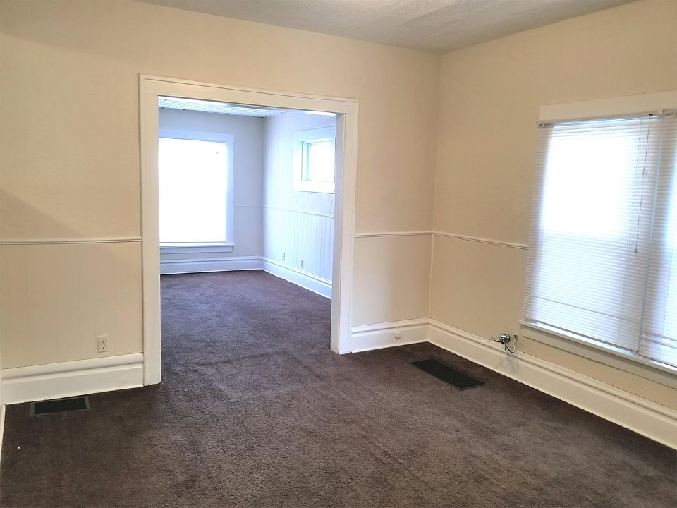Living / Family Room