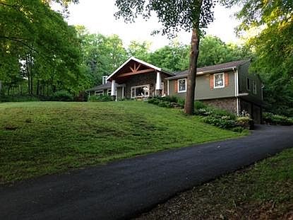 2nd image of 6 Hill Ter
