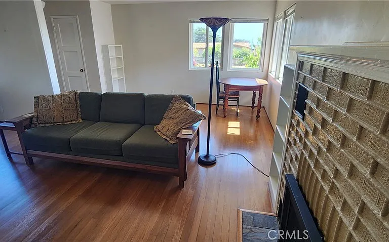 265 Chatham Ln — Photo 17