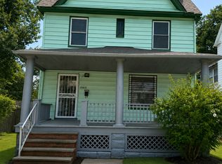 10402 Kempton Ave, Cleveland, OH 44108