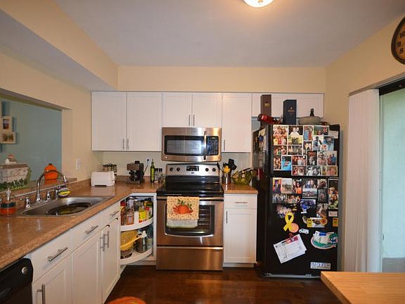 3rd image of 3275 Frederick Blvd APT 14D