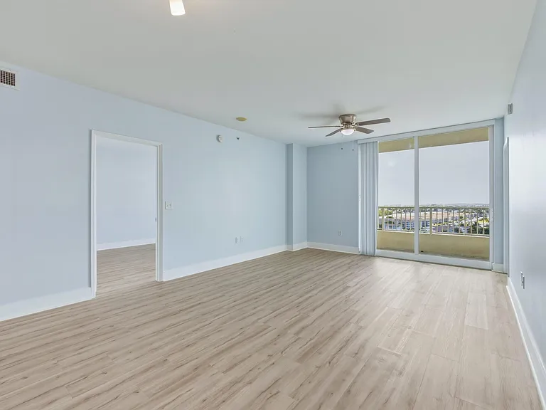 625 Casa Loma Blvd #1206 — Photo 10
